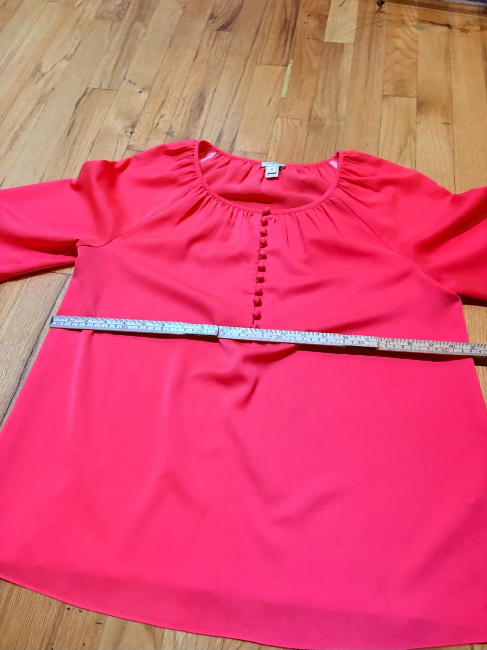 J.Crew Hot Pink Coral Covered Button Long Sleeve Blouse Women’s Medium - Picture 7 of 9
